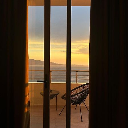 Helen'S Seaside Resort Sarande Exterior photo