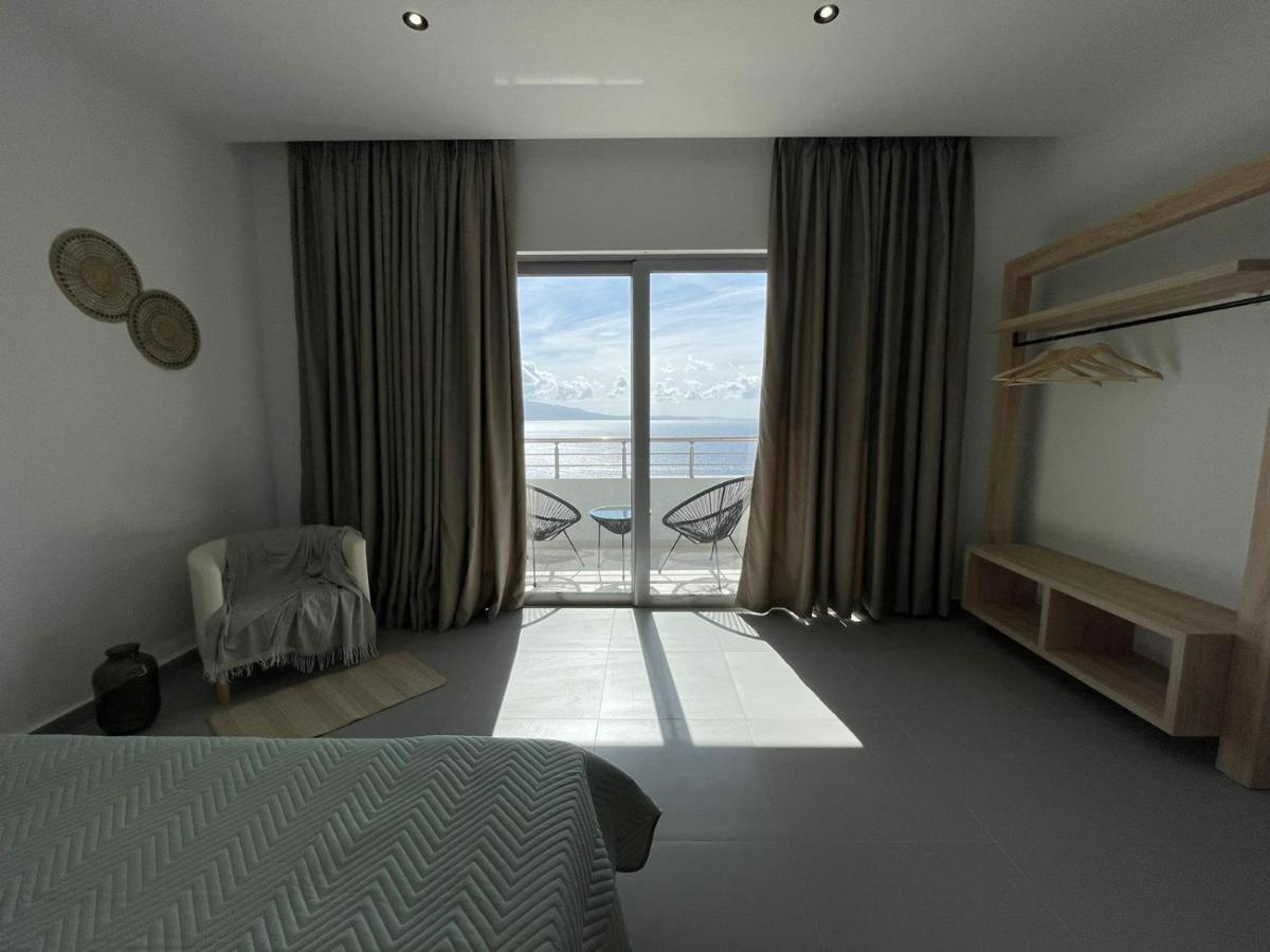 Helen'S Seaside Resort Sarande Exterior photo