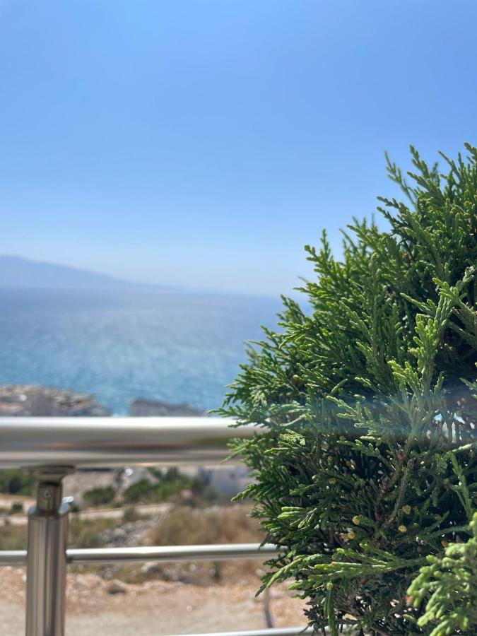 Helen'S Seaside Resort Sarande Exterior photo